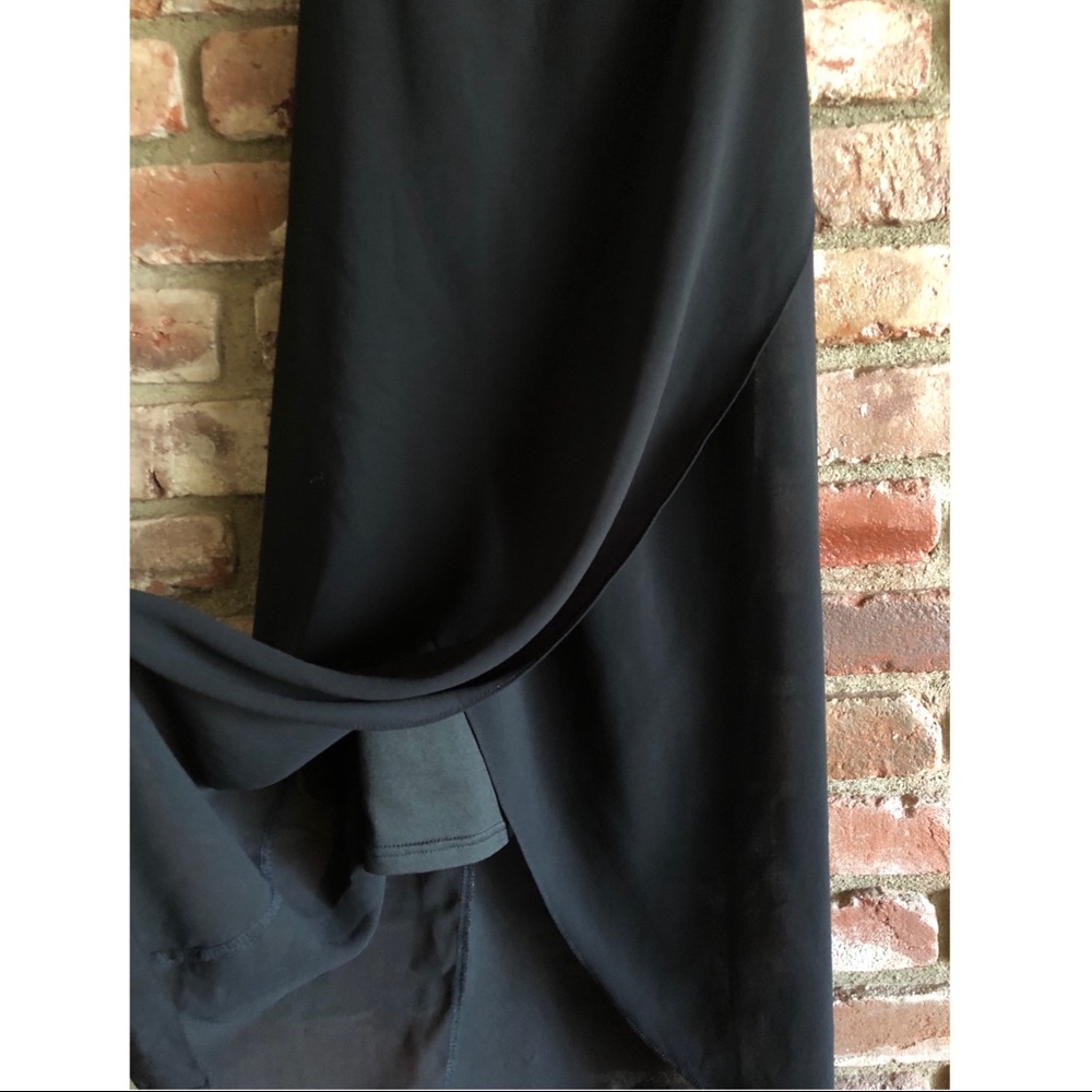 TULIP HEM DRESS - Picture 3 of 3